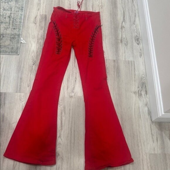 Edikted Red Lace-Up Flare Jeans FIRE ENGINE SIZE MEDIUM - Picture 2 of 10